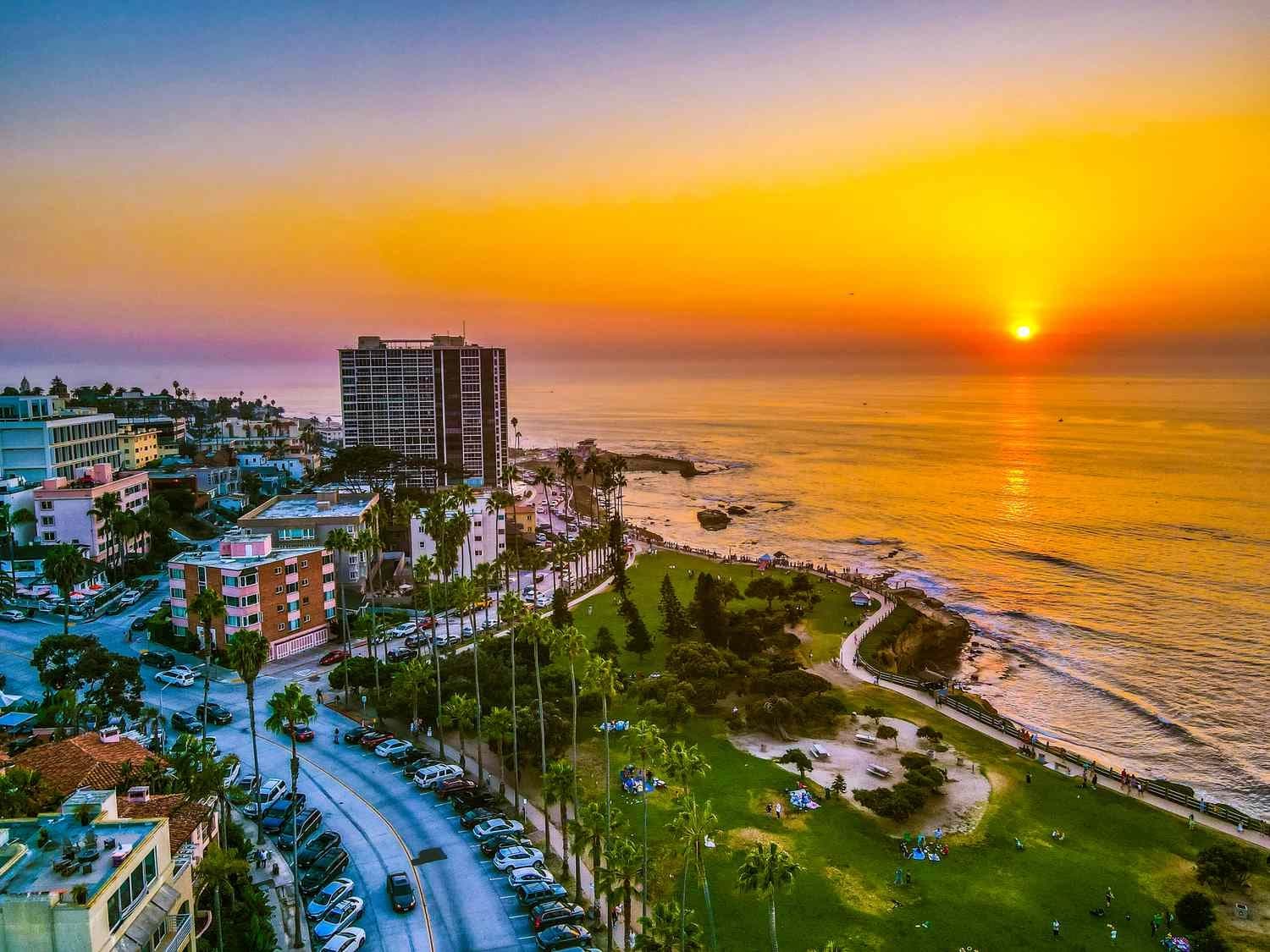 Car shipping in San Diego
